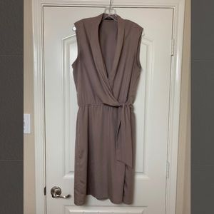 Ellie Tahari Beige Shirt Dress with Tie